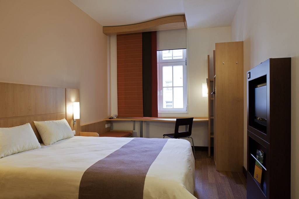 Ibis Konstanz Otel Oda fotoğraf